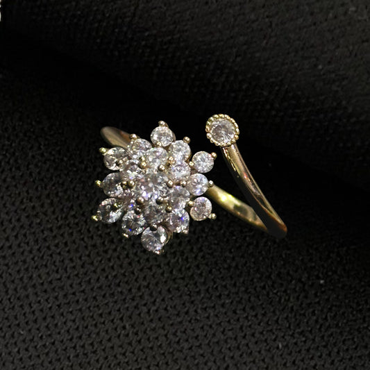 Rotating Snowflake Ring - Adjustable
